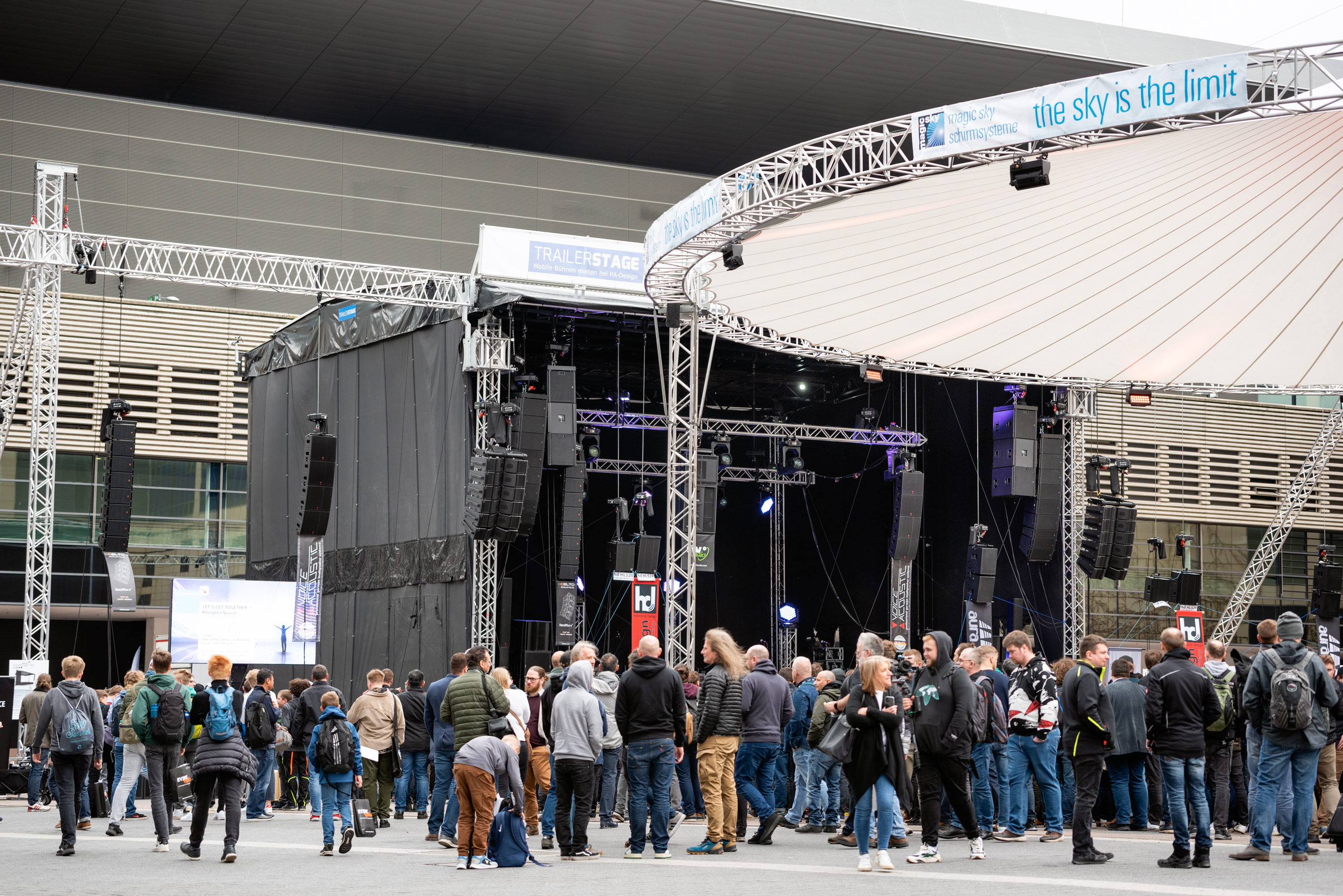 Live Sound Arena